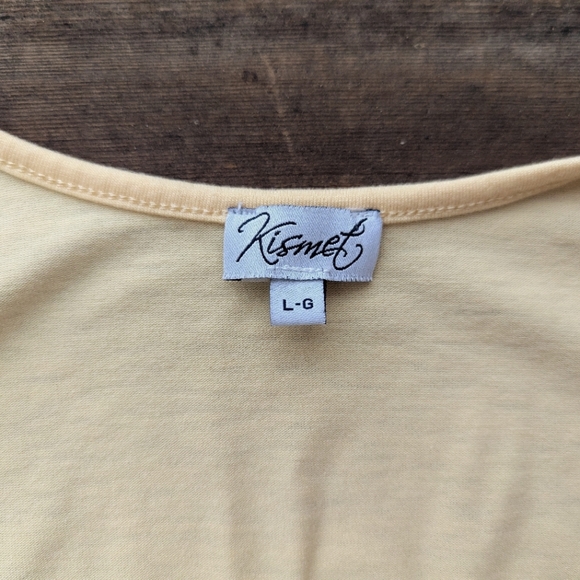 Light yellow tank - Picture 3 of 3